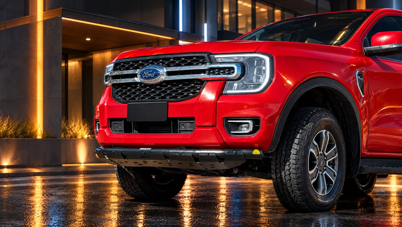 Ford Ranger 2023 en adelante con defensa Talampaya Black de Bracco de noche en un entorno urbano